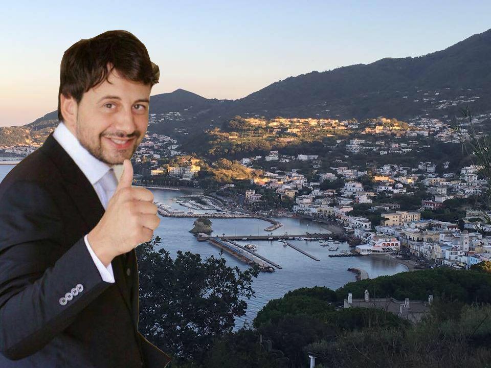 LACCO AMENO: UNA DIVERSA GESTIONE DEL PORTO È POSSIBILE? SI, PER L’AVVOCATO NICOLA DE SIANO