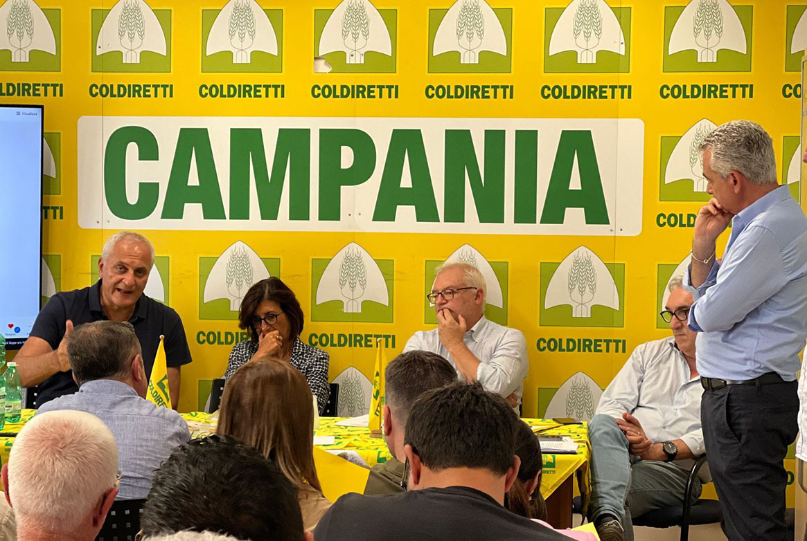 L’AGRICOLTURA DELLA CAMPANIA LANCIA LA SFIDA AI CAMBIAMENTI CLIMATICI