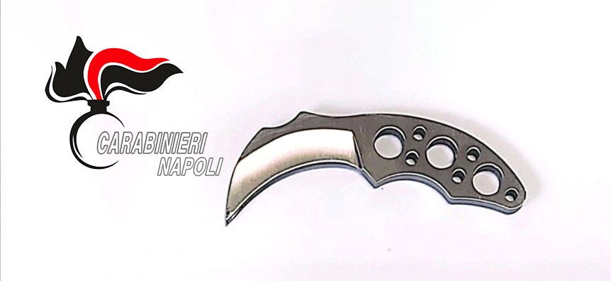 MOVIDA E CONTROLLI SULLE ISOLE. UN “KARAMBIT” NELLE TASCHE DI UN TURISTA NAPOLETANO, IL BILANCIO DEI CARABINIERI