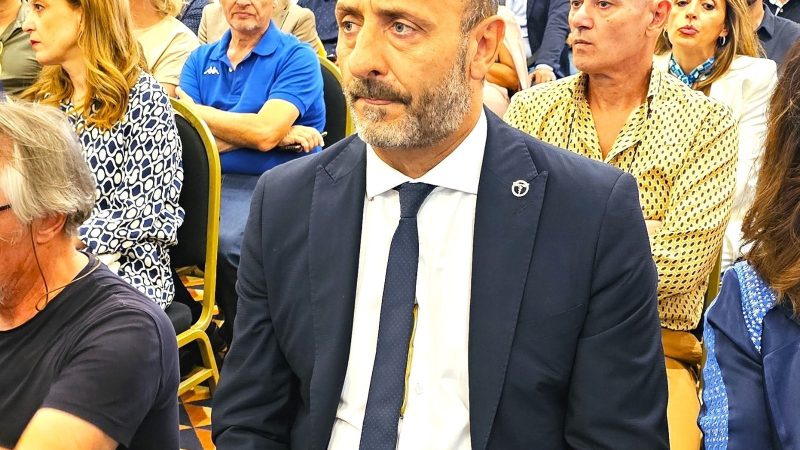 PAOLO ESPOSITO: “TUTELARE I FISIOTERAPISTI, SANITARI TRA I PIÙ COLPITI DA INFORTUNI SUL LAVORO”