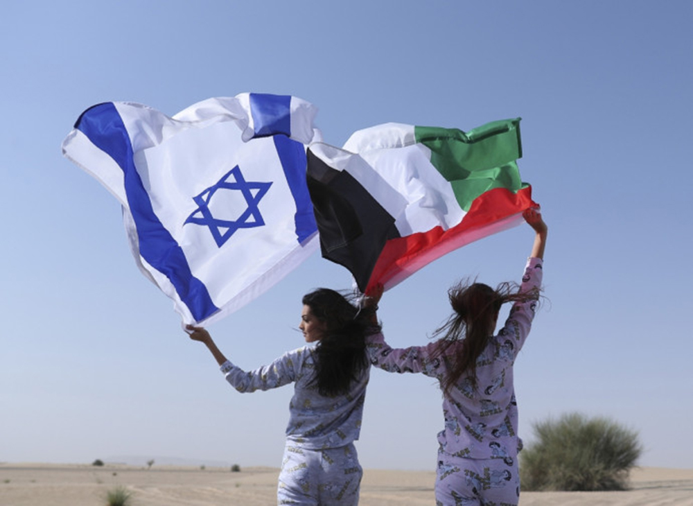 PER LA PACE IN MEDIO ORIENTE L’ITALIA RITIRI IL SUO AMBASCIATORE AD ISRAELE E SMETTA DI VENDERE ARMI