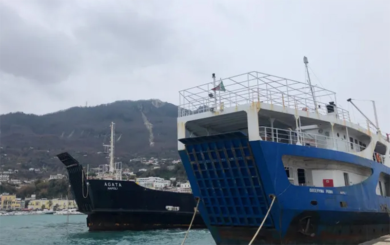 ISCHIA. DISAGI SUL TRASPORTO DEI RIFIUTI SULLA TERRA FERMA