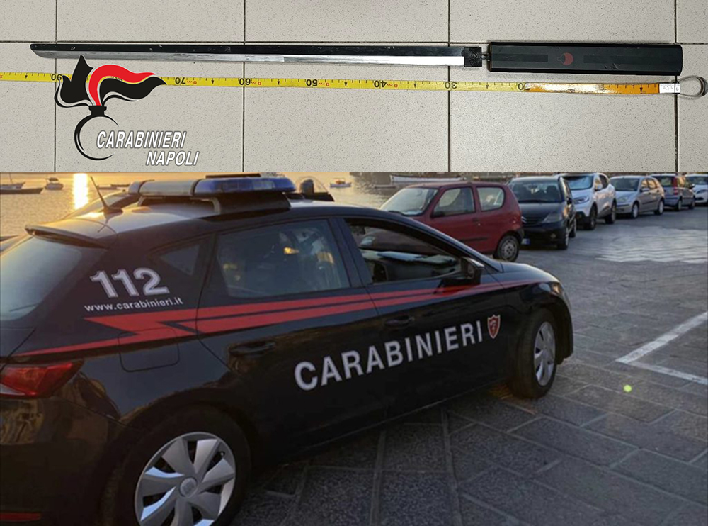 ISCHIA E PROCIDA: CARABINIERI SETACCIANO LE STRADE TRA 15ENNI GRECI E UNA KATANA