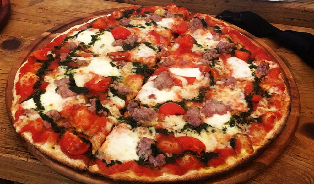 PIZZA DAY: COLDIRETTI/IXÈ, PASSIONE CASALINGA IN 4 FAMIGLIE SU 10