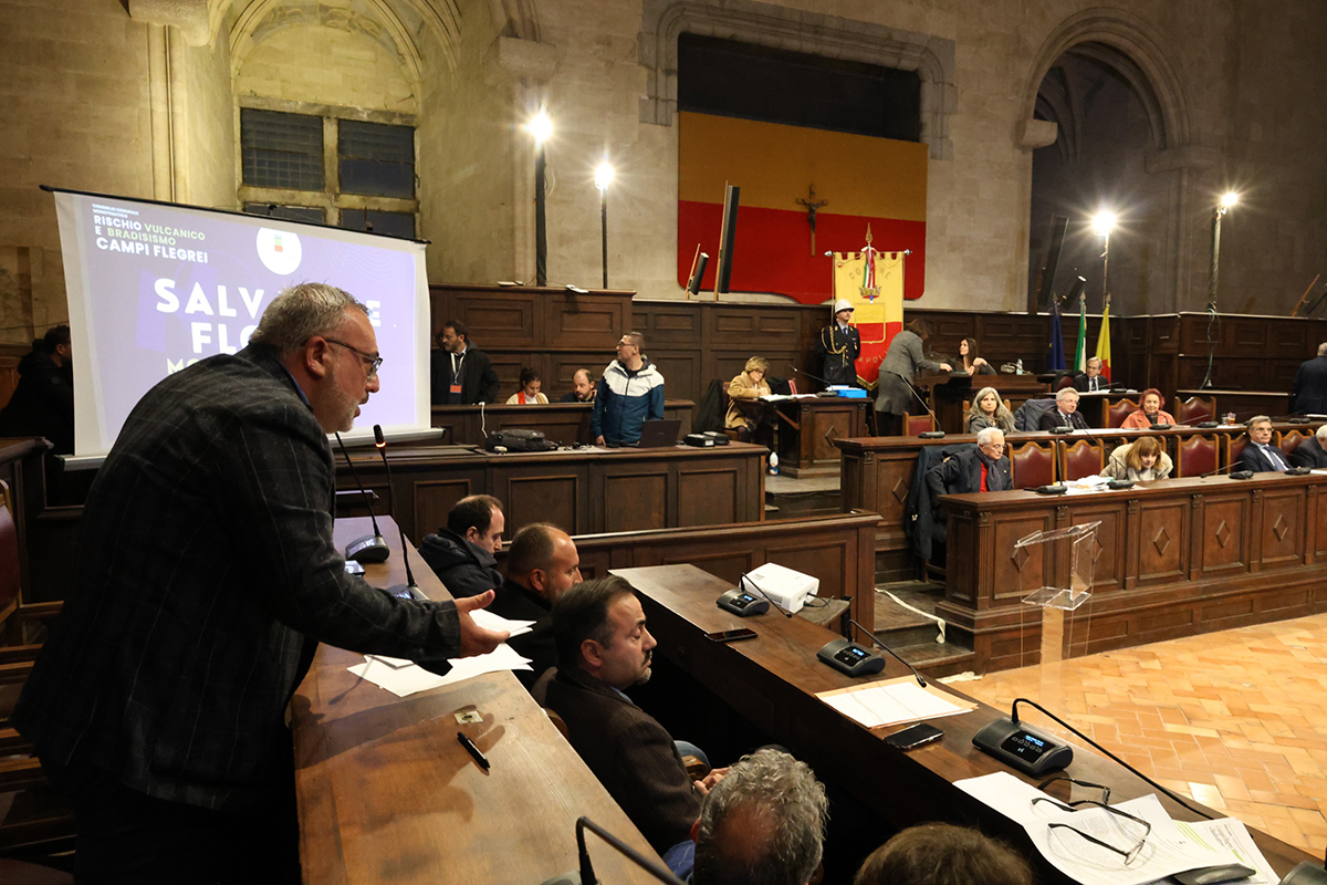 BRADISISMO, CONSIGLIO MONOTEMATICO, FLOCCO: “QUESTIONE TECNICA, EVITARE POLITICIZZAZIONE DELLE SCELTE. OCCORRE COMUNICAZIONE CORRETTA ED EFFICACE PER SCONGIURARE ALLARMISMI INGIUSTIFICATI”