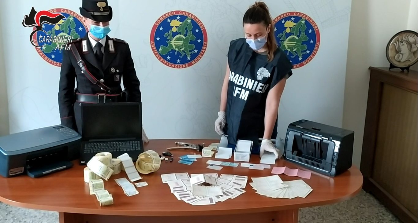 NAPOLI. CARABINIERI SMANTELLANO ORGANIZZAZIONE CRIMINALE DEDITA ALLA FALSIFICAZIONE DI BANCONOTE