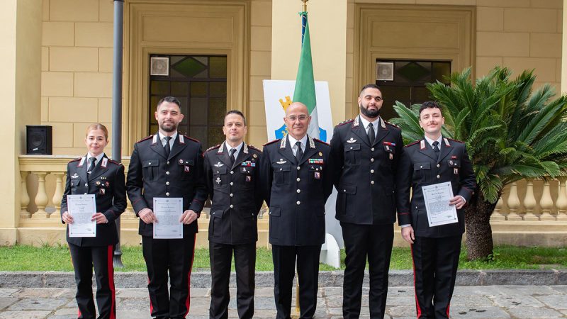 ONORIFICENZE ED ENCOMI AI CARABINIERI DELLA LEGIONE “CAMPANIA”. IL GENERALE LA GALA: “SEMPRE AL FIANCO DEI CITTADINI ONESTI”