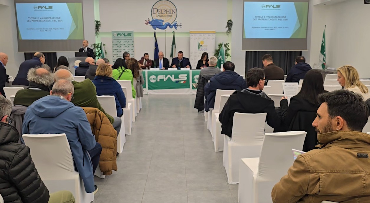 POTENZIAMENTO DELLA SANITÀ TERRITORIALE: A POZZUOLI IL CONFRONTO TRA ISTITUZIONI E PROFESSIONISTI (video)