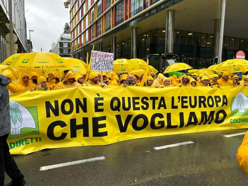 GLI AGRICOLTORI COLDIRETTI DELLA CAMPANIA IN MARCIA VERSO PARMA, DOMANI MANIFESTAZIONE IN DIFESA DELLA SALUTE