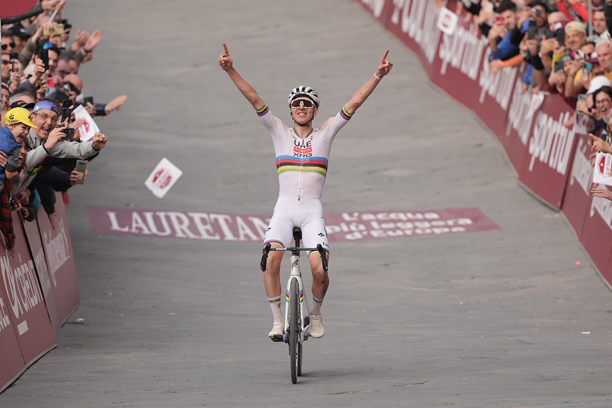 TADEJ POGACAR VINCE LA 19ESIMA EDIZIONE DI STRADE BIANCHE
