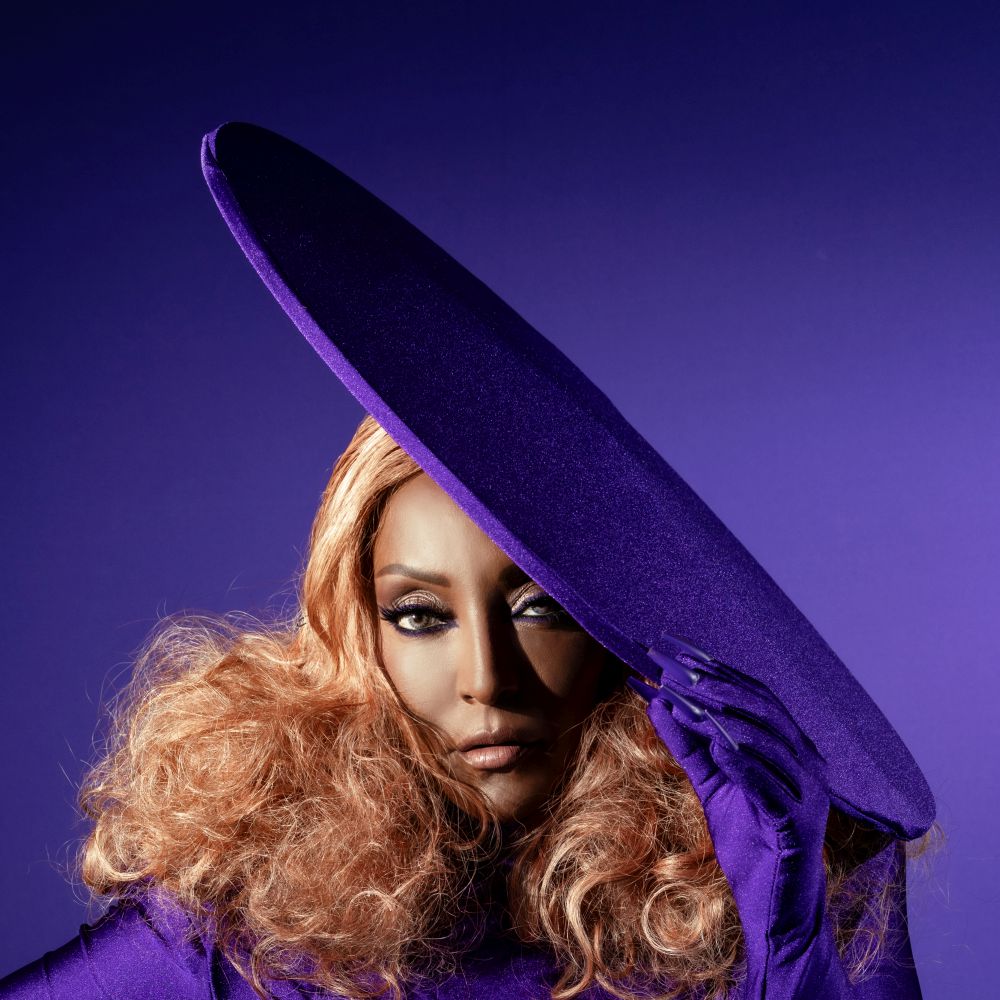 SENHIT SALIRÀ SUL PALCO DEL CONCERTO DEL PRIMO MAGGIO