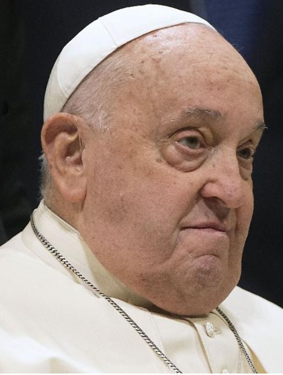 STAMANE E’ MORTO PAPA FRANCESCO: IL MONDO PIANGE