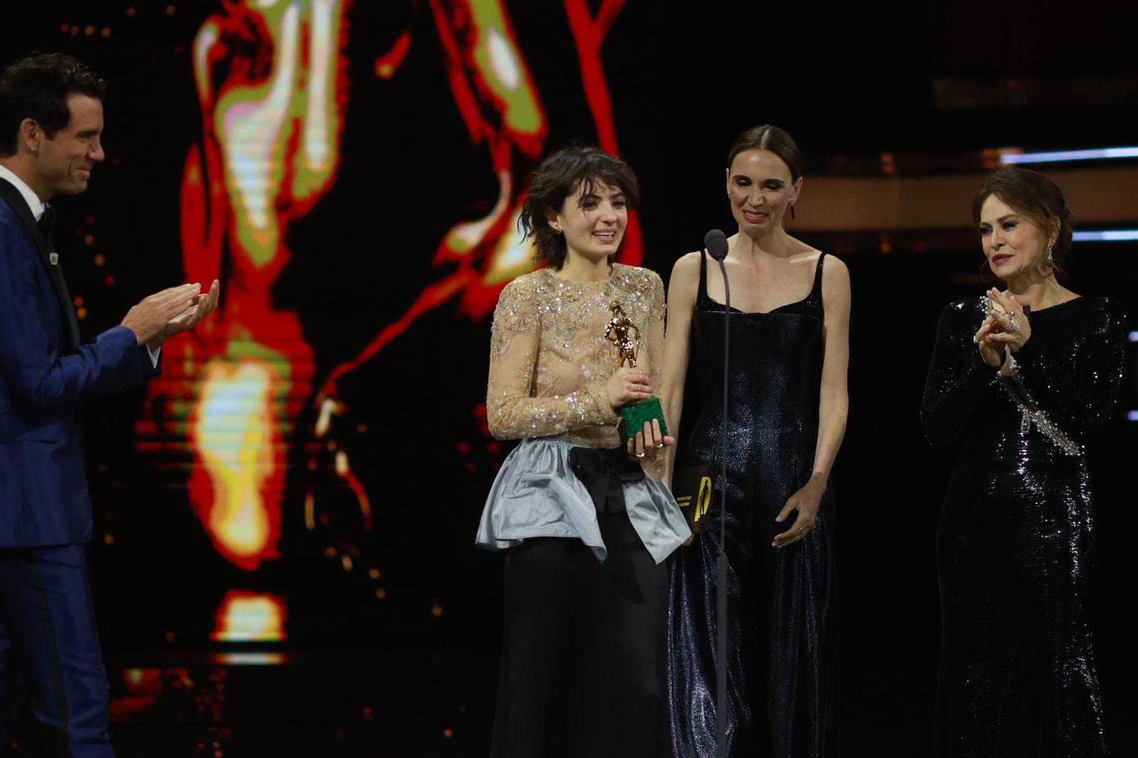 SOSPESI NEL TEMPO: ORLANDO FAIOLA E L’INCANTO DELLA 70ESIMA EDIZIONE DEL DAVID DI DONATELLO