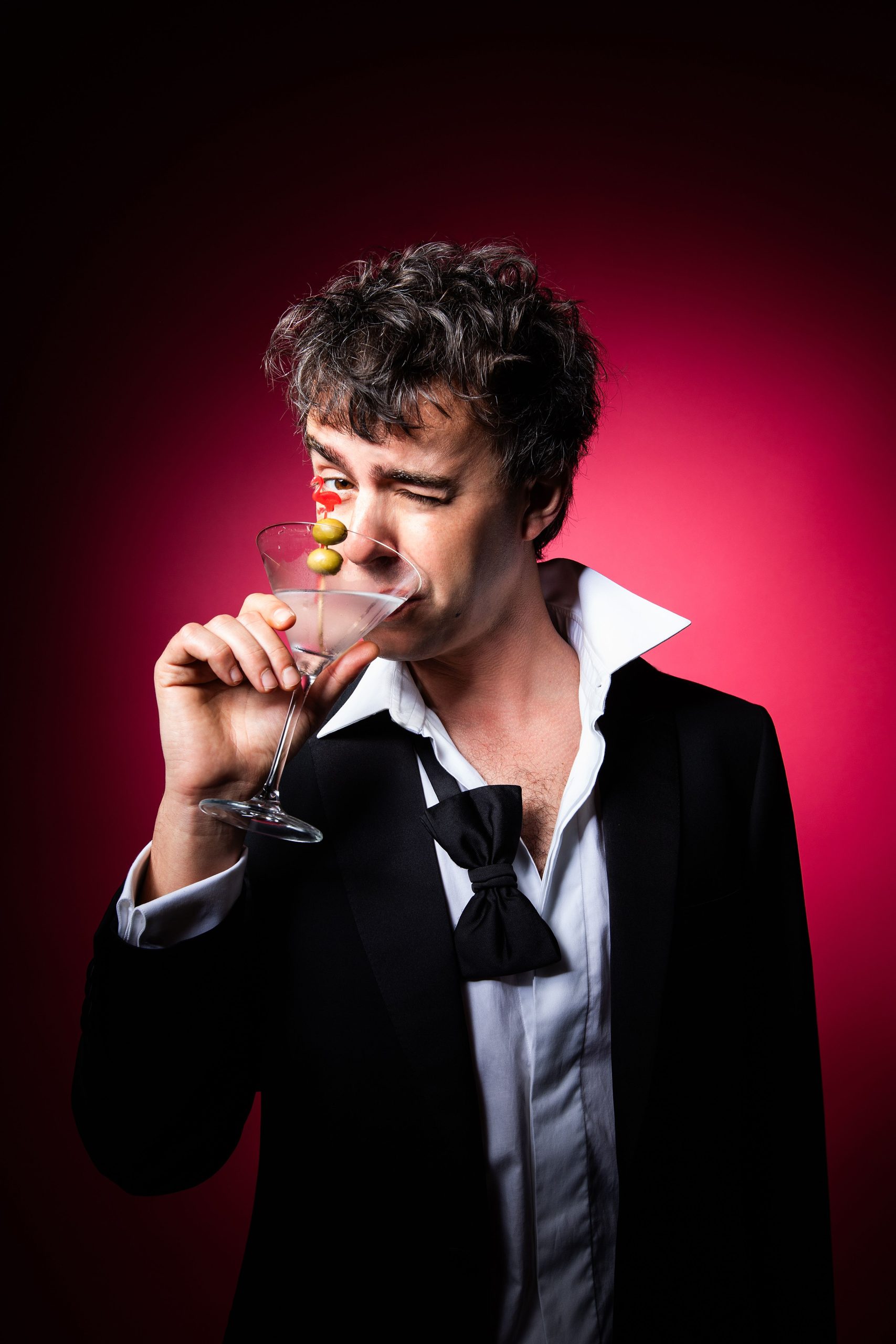 LUCA RAVENNA ANNUNCIA IL NUOVO SPETTACOLO COMICO “FLAMINGO”