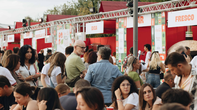 È TUTTO PRONTO PER COCA COLA PIZZA VILLAGE 2025 TRA MUSICA, PIZZA E CULTURA