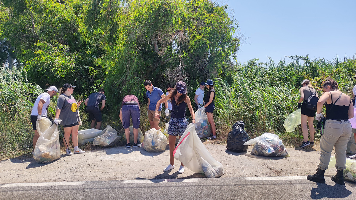 DOMENICA 15 GIUGNO A POZZUOLI, TORNA L’APERIMUNNEZZA A LICOLA MARE: GIOVANI IN AZIONE PER RIGENERARE LE PERIFERIE