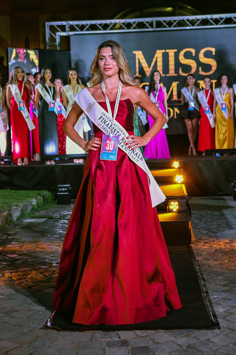 FINALE NAZIONALE MISS  WOMAN – SAVE THE CHILDREN PER I BAMBINI DI GAZA