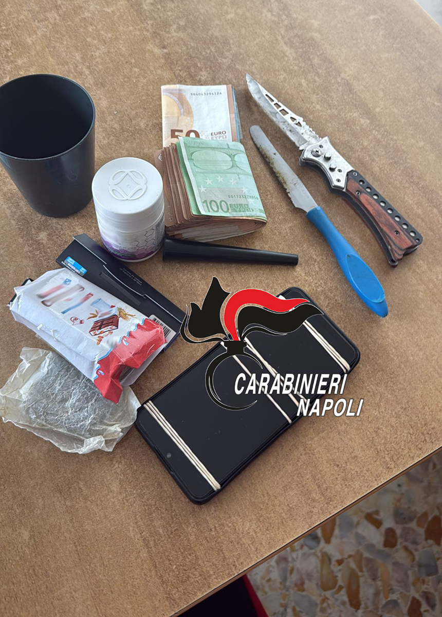 LE NUOVE FRONTIERE DELLO SPACCIO. I NASCONDIGLI DEI PUSHER SBARCANO ANCHE A CAPRI. CARABINIERI ARRESTANO 36ENNE