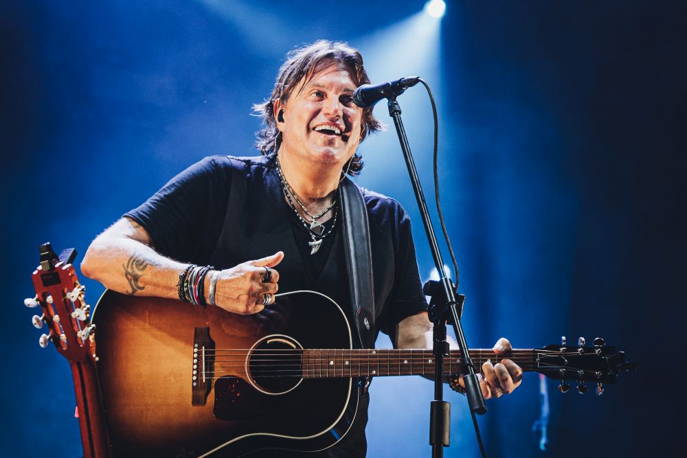 A GRANDE RICHIESTA CRISTIANO DE ANDRÉ LIVE IN TUTTA L’ITALIA