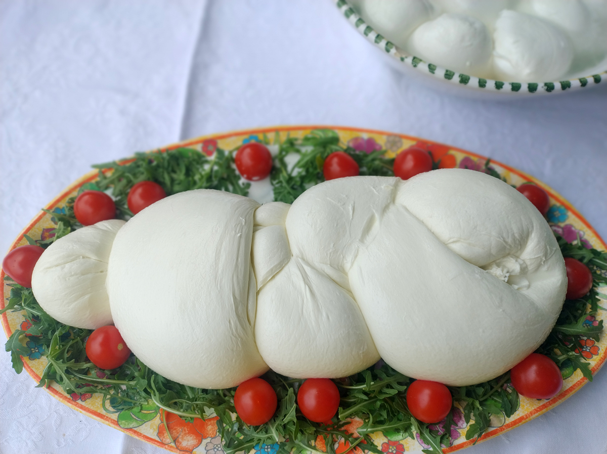 PRESENTAZIONE WHITE FEST A CANCELLO ARNONE