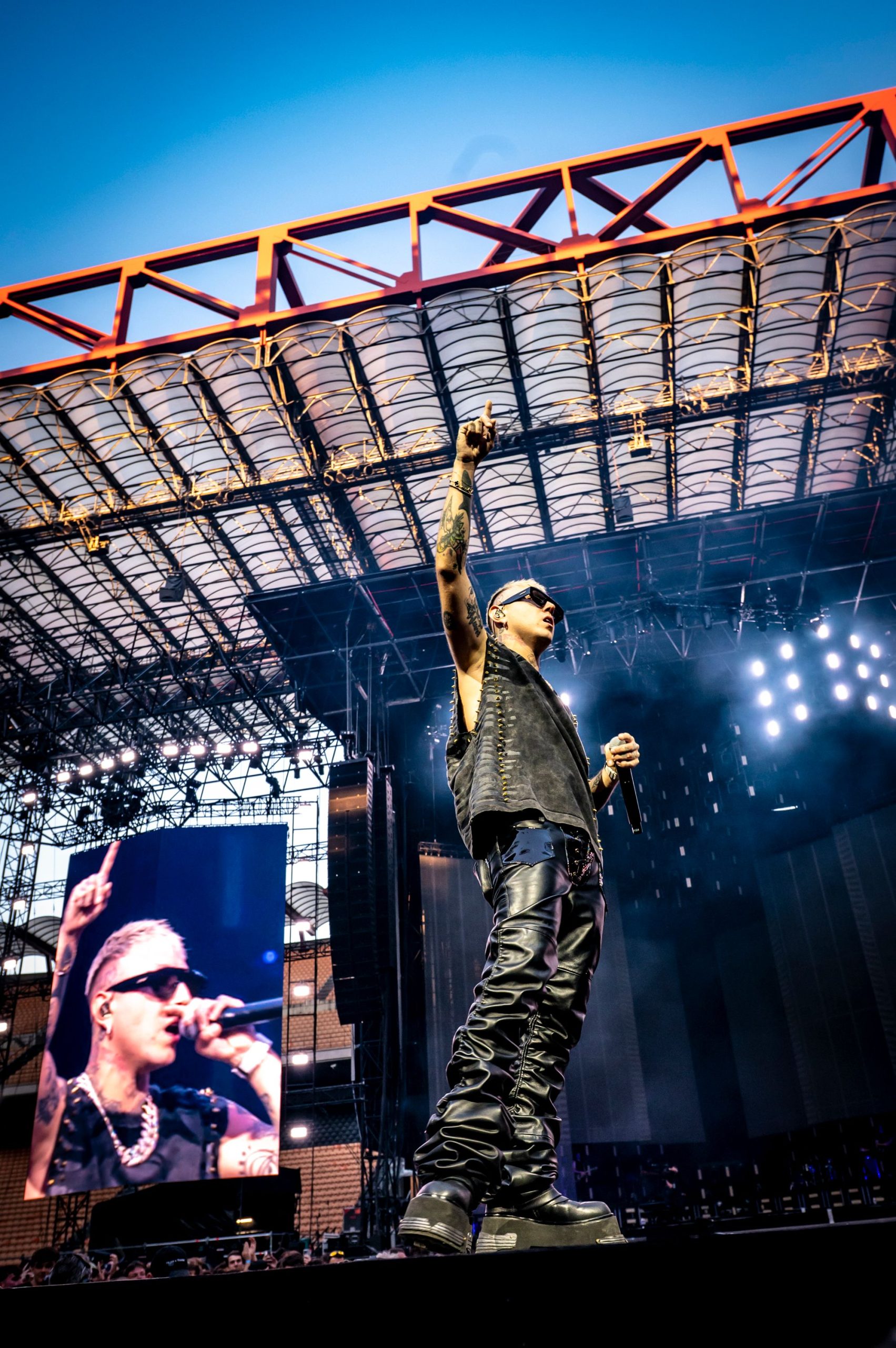 L’ESTATE A TUTTO LIVE DI LAZZA: IL VIAGGIO DEL LOCURA SUMMER TOUR 2025