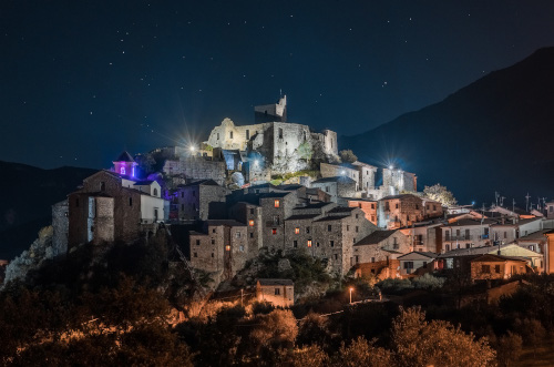 ZENZIGUSTO A QUAGLIETTA: IL PICCOLO BORGO SI RIEMPIE DI GUSTO E ALLEGRIA