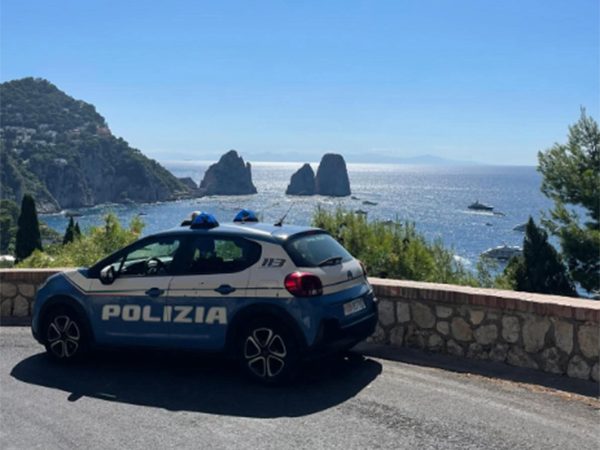 CAPRI: LA POLIZIA DI STATO DENUNCIA IL GESTORE DI UN’ATTIVITÀ RICETTIVA