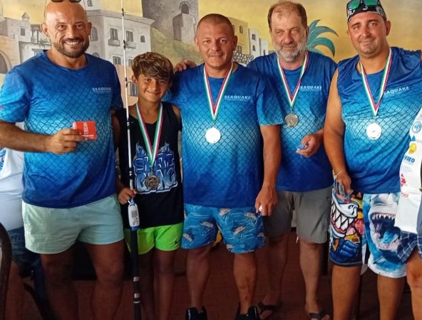 PRIMO POSTO AL TONYCO FISHING TEAM AI CAMPIONATI BIG GAME CAMPANO SVOLTOA FORIO