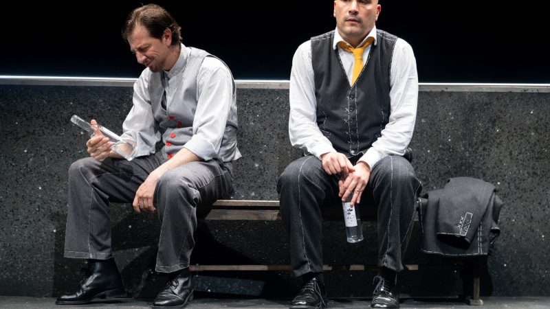 AL TEATRO DEL GIULLARE DI SALERNO TORNA IN SCENA ‘CAIVANO DREAMIN’ DI E CON FULVIO SACCO