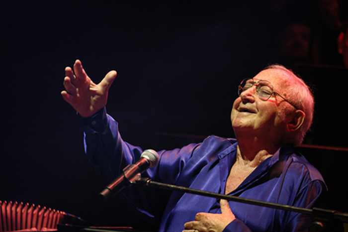 I PRIMI 70 ANNI DI CARRIERA DEL MAESTRO PINO MAURO
