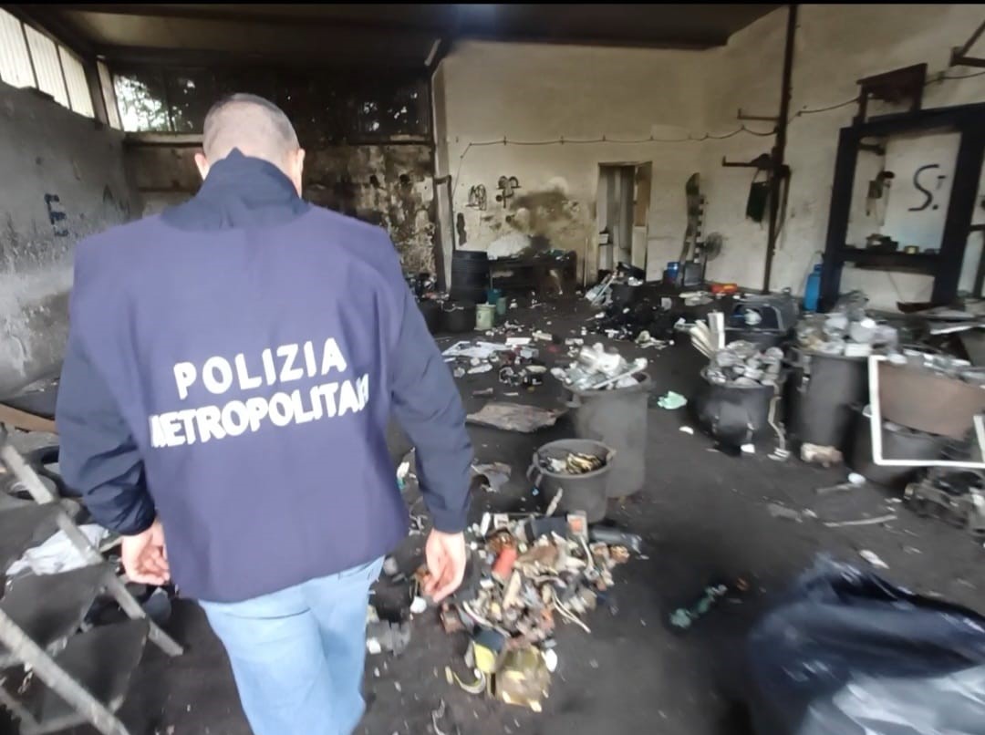 TERRA DEI FUOCHI: MAXI OPERAZIONE DELLA POLIZIA METROPOLITANA DI NAPOLI CON L’ESERCITO ITALIANO