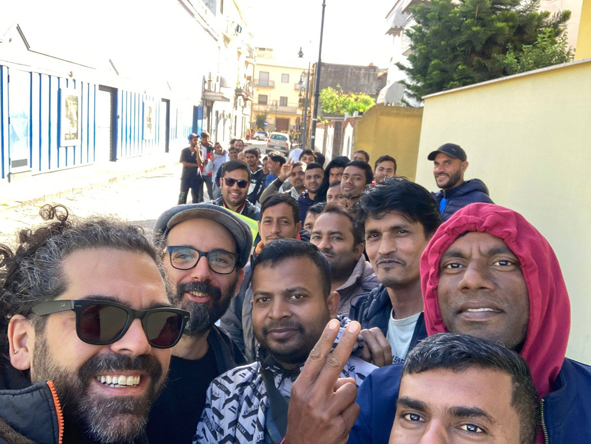 NO AL RAZZISMO, LA CITTÀ METROPOLITANA DI NAPOLI INCONTRA STUDENTI AL SUOR ORSOLA BENINCASA TRA AI E STORIE DI MIGRANTI