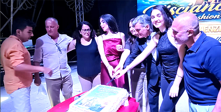 LO STRAORDINARIO SUCCESSO DELLA I EDIZIONE DEL VISCIANO SUMMER FASHION DEDICATO A PADRE D’ONOFRIO