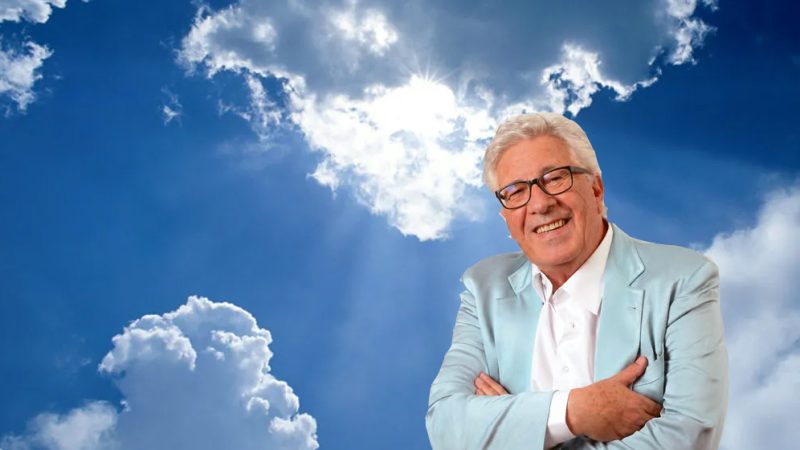 CI HA LASCIATI PEPPINO DI CAPRI, LA VOCE CHE HA FATTO INNAMORARE INTERE GENERAZIONI
