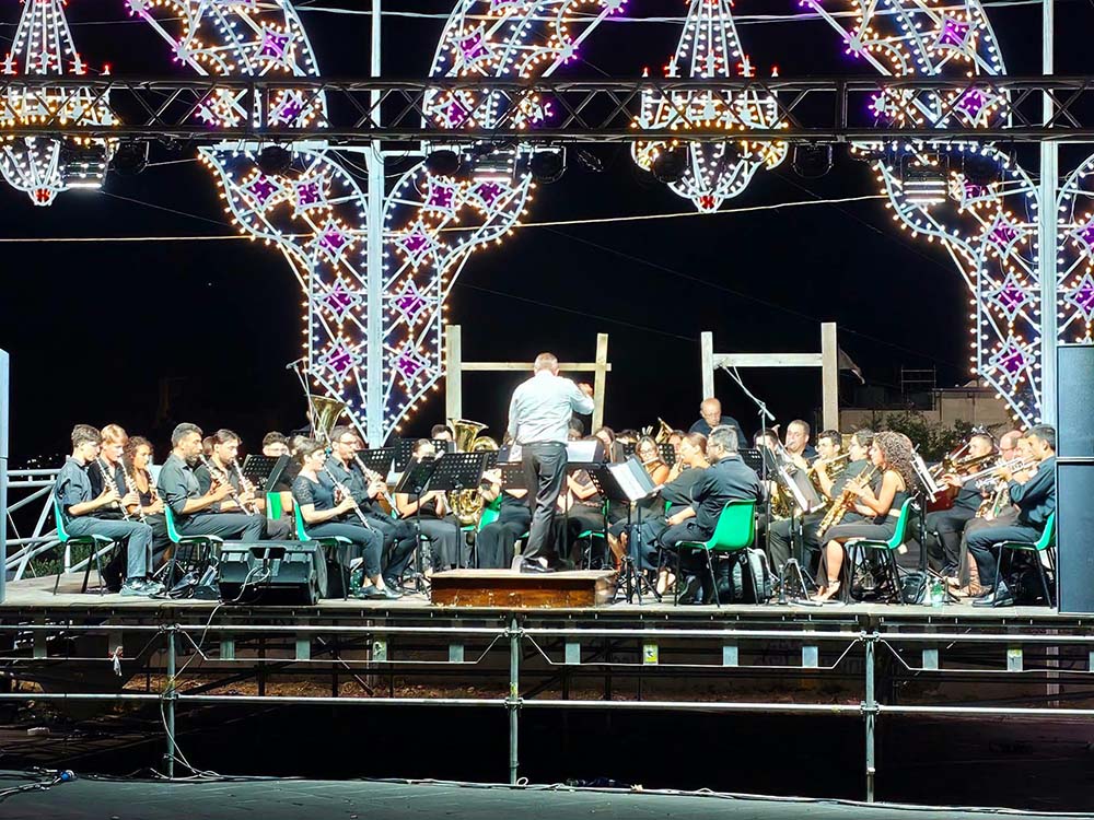 ISCHIA, OGGI E DOMANI GRAN FINALE PER IL FESTIVAL MUSICALE “VINCENZO BUONO” DEDICATO ALLE BANDE E ALLE FILARMONICHE