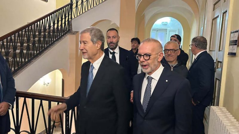 MUSUMECI A ISCHIA, FEOLA: “BEN ALTRO CHE PRESENZA SIMBOLICA!”